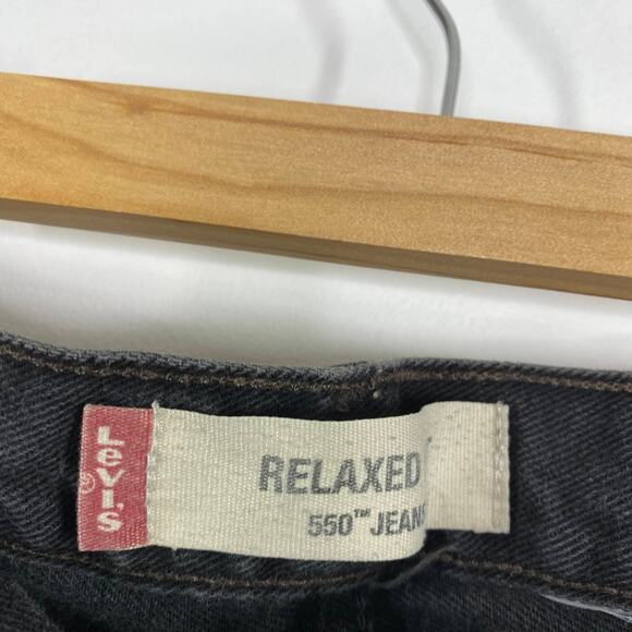 Levi's 550 Relaxed Fit Straight Leg Black Denim Jeans Men's Size 38 x 30 - Picture 7 of 9